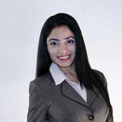 Julieth hoyos headshot